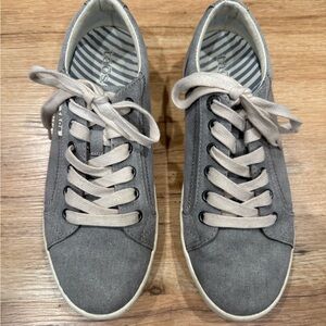 Taos Footwear Gray Wash Canvas Sneakers